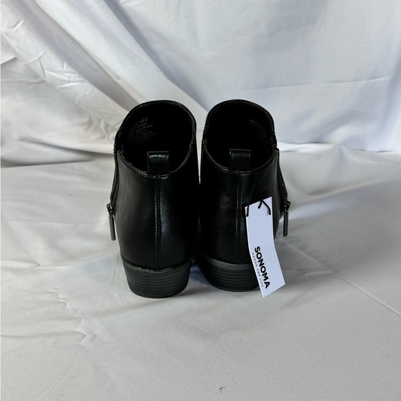 Sonoma Black Faux Leather Ankle Boots Zip Side Block Heel NWT Women’s - Picture 3 of 6